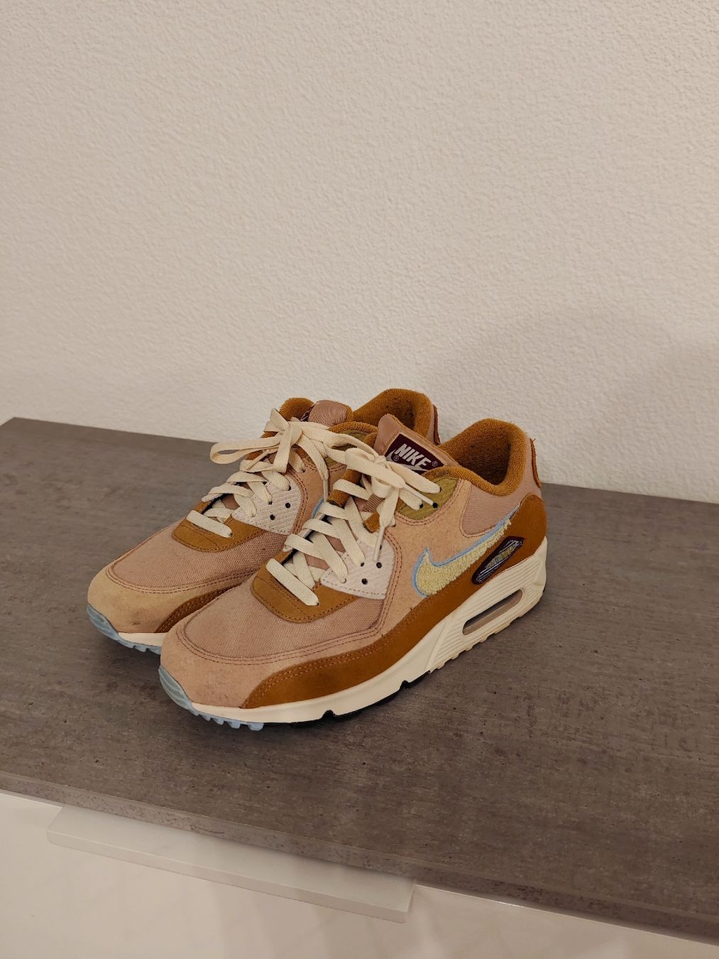 Nike Scarpe da uomo: Nike Air Max grösse 42.5 – Nuovo (secondo la descrizione) da Goldau venduto da uhupowerline