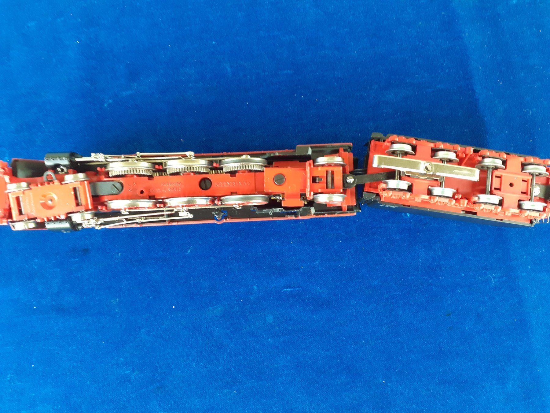 Märklin Modellini di ferrovie: Märklin H0 3085 Dampflok BR 003  DB – Usato da Arbedo venduto da aladino666 9