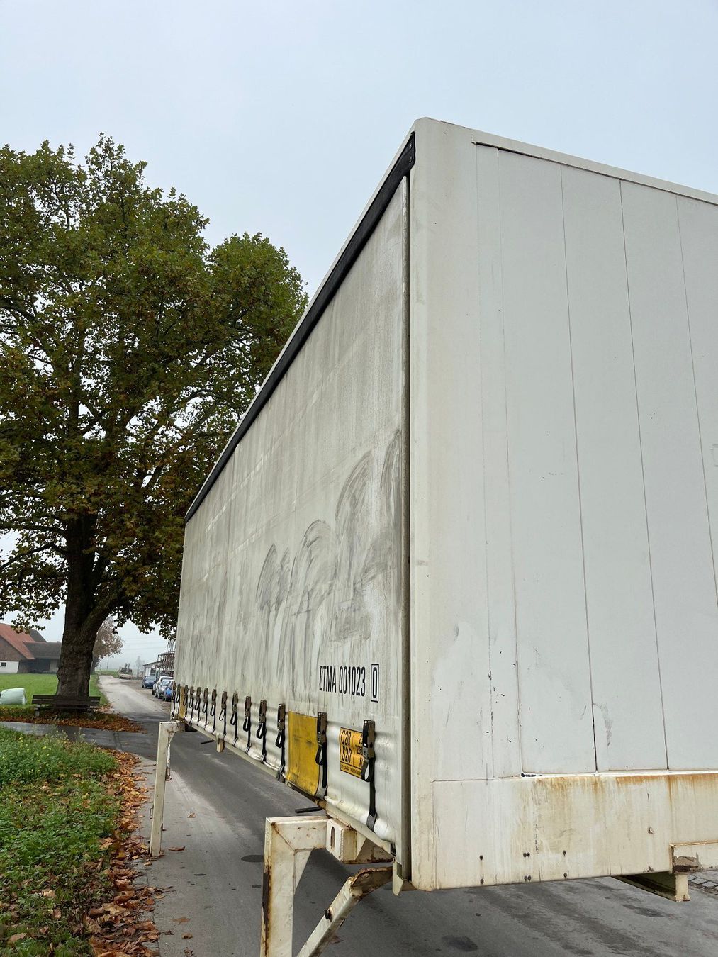 Rimorchi: Schiebeplanen-Wechselbrücke mit Festdach und Bahnabnahme – Usato da Müllheim Dorf venduto da Eschtec 2
