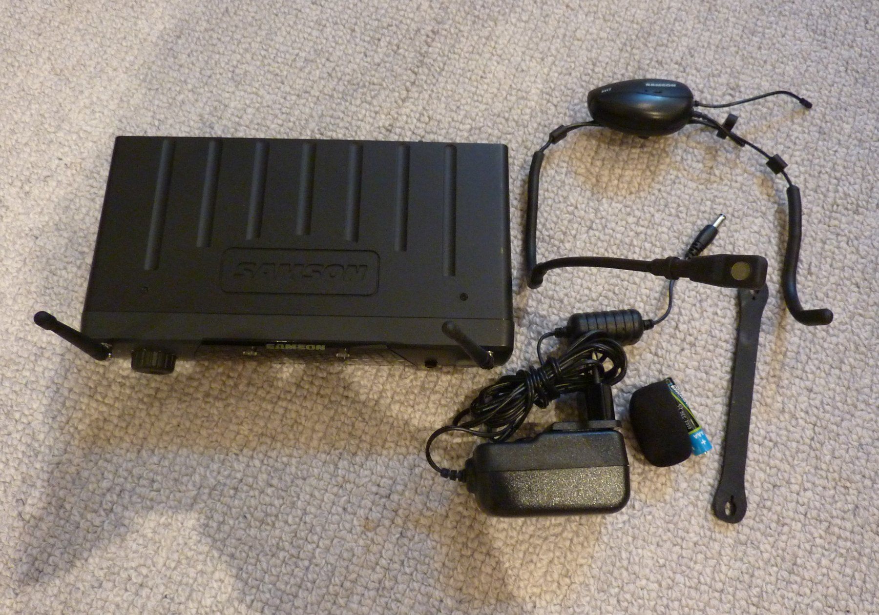 Mikrofone: Samson AirLine 77 Fitness Headset Wireless System – Gebraucht aus Bonaduz von Mikebond 1