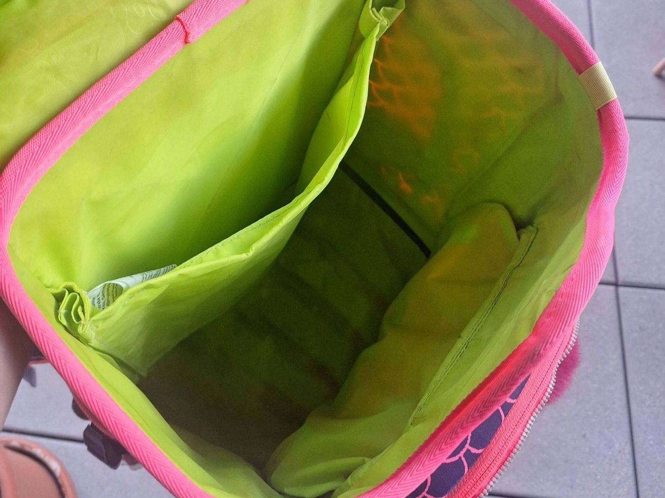 Ergobag Borse & Zaini: Ergobag, Cubo Light, PerlentauchBär violett/rosa – Usato da Horgen venduto da raq_55gy 2