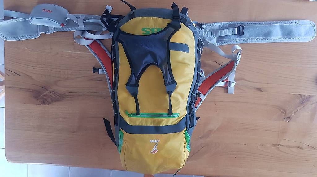 Sacs à dos: Zaino airbag ABS – D'occasion à Dalpe par 199pastrana 1