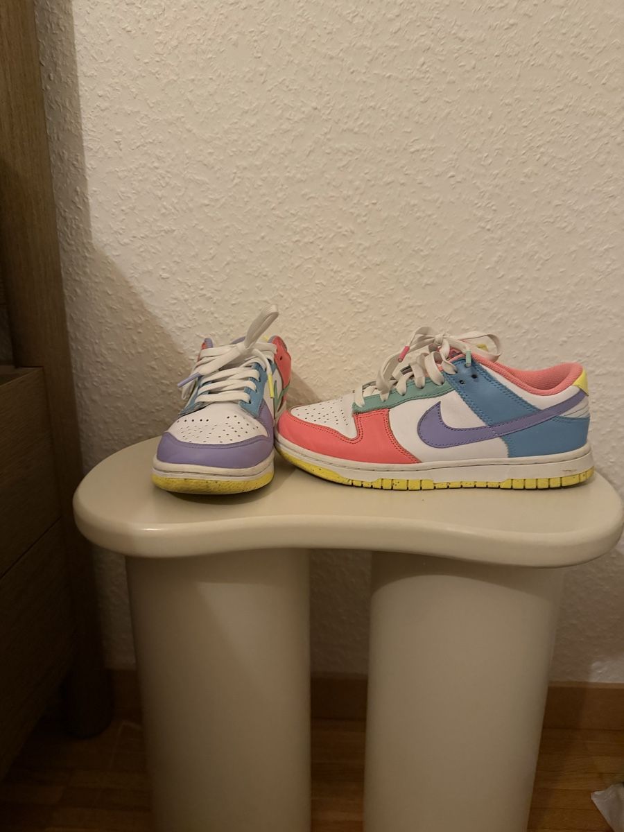 Nike Damenschuhe: Nike Dunk Low Multicolore Taille 36 bon état – Gebraucht aus Petit-Lancy von Joanna2802
