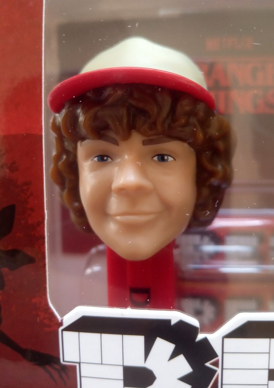 Pez Figuren: PEZ Spender - Stranger Things - Dustin & Lucas - 4P Bonbons – Neu (gemäss Beschreibung) aus Brunnadern von -Amarilis- 2