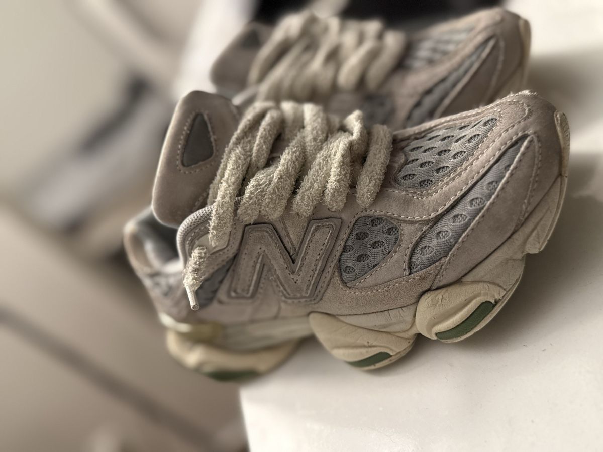 New Balance Scarpe da uomo: New Balance 9060 EU 37 – Usato da Zürich venduto da rim_x228