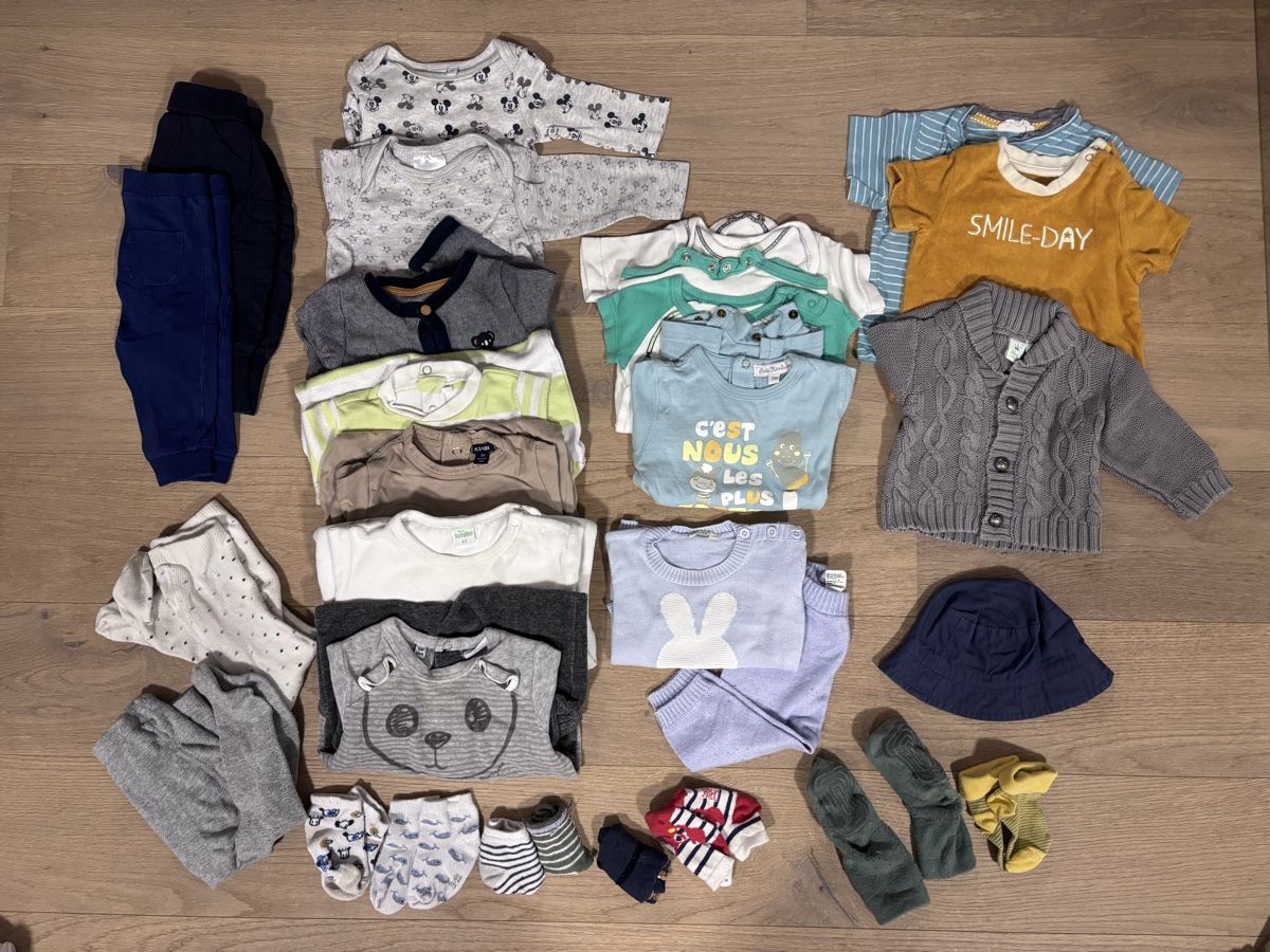 Lotti & Set di vestiti: Junge Kleider Paket Gr 62 – Usato da Wahlen b. Laufen venduto da Slash077