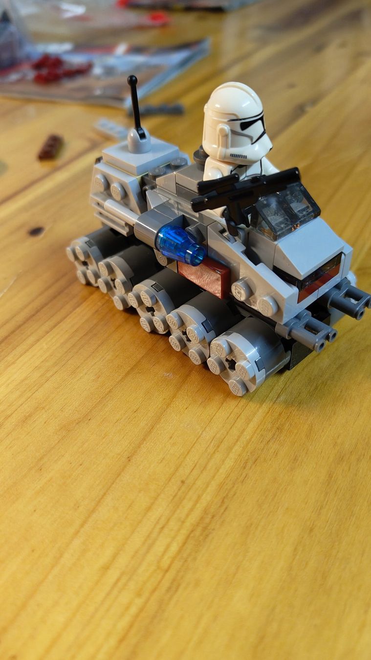 Lego Giocattoli: LEGO Star Wars -Clone Trooper Tank – Usato da Kaufdorf venduto da Atevileye 1
