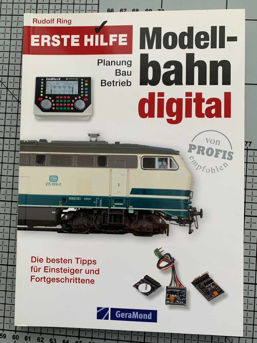Trains électriques: 2 Bücher von Gera Mond für Modellbahn – Neuf (Voir description) à Belp par capowiga 1