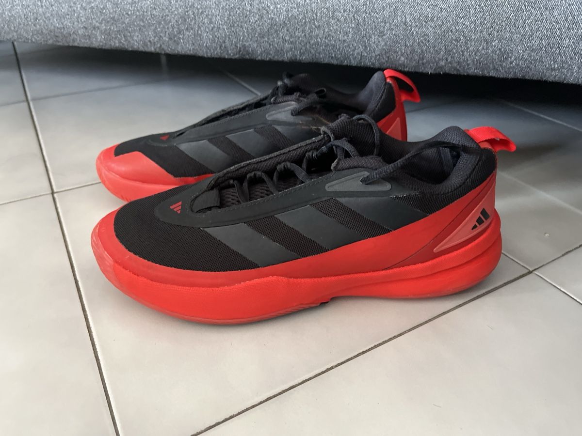 Adidas Herrenschuhe: Scrape adidas basketball  – Gebraucht aus Lugano von eli_27zr
