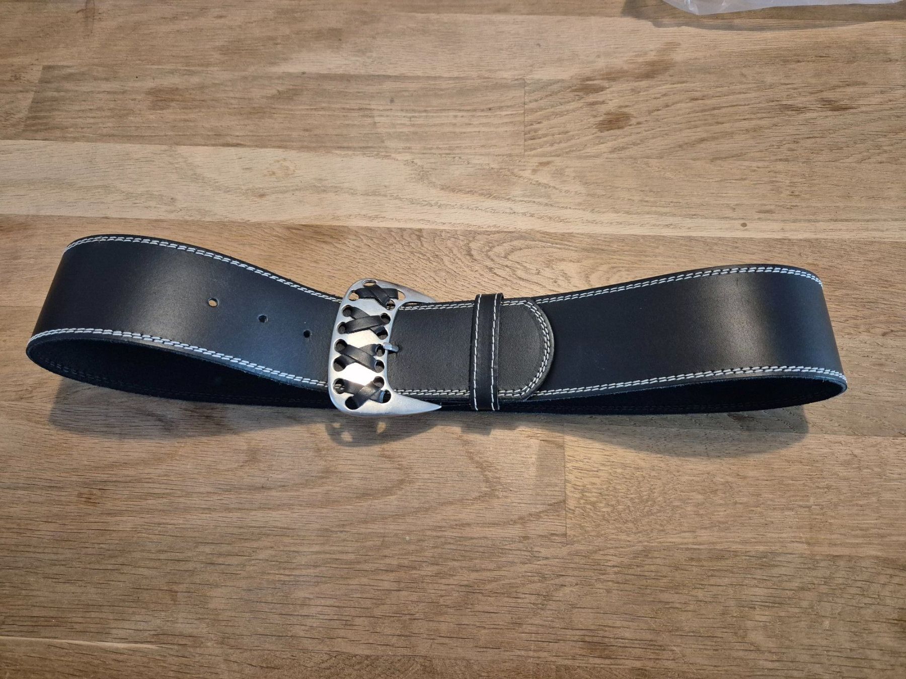Cinture: Echt-Leder Gürtel 85 cm – Nuovo (secondo la descrizione) da Urtenen-Schönbühl venduto da Chaeppeler