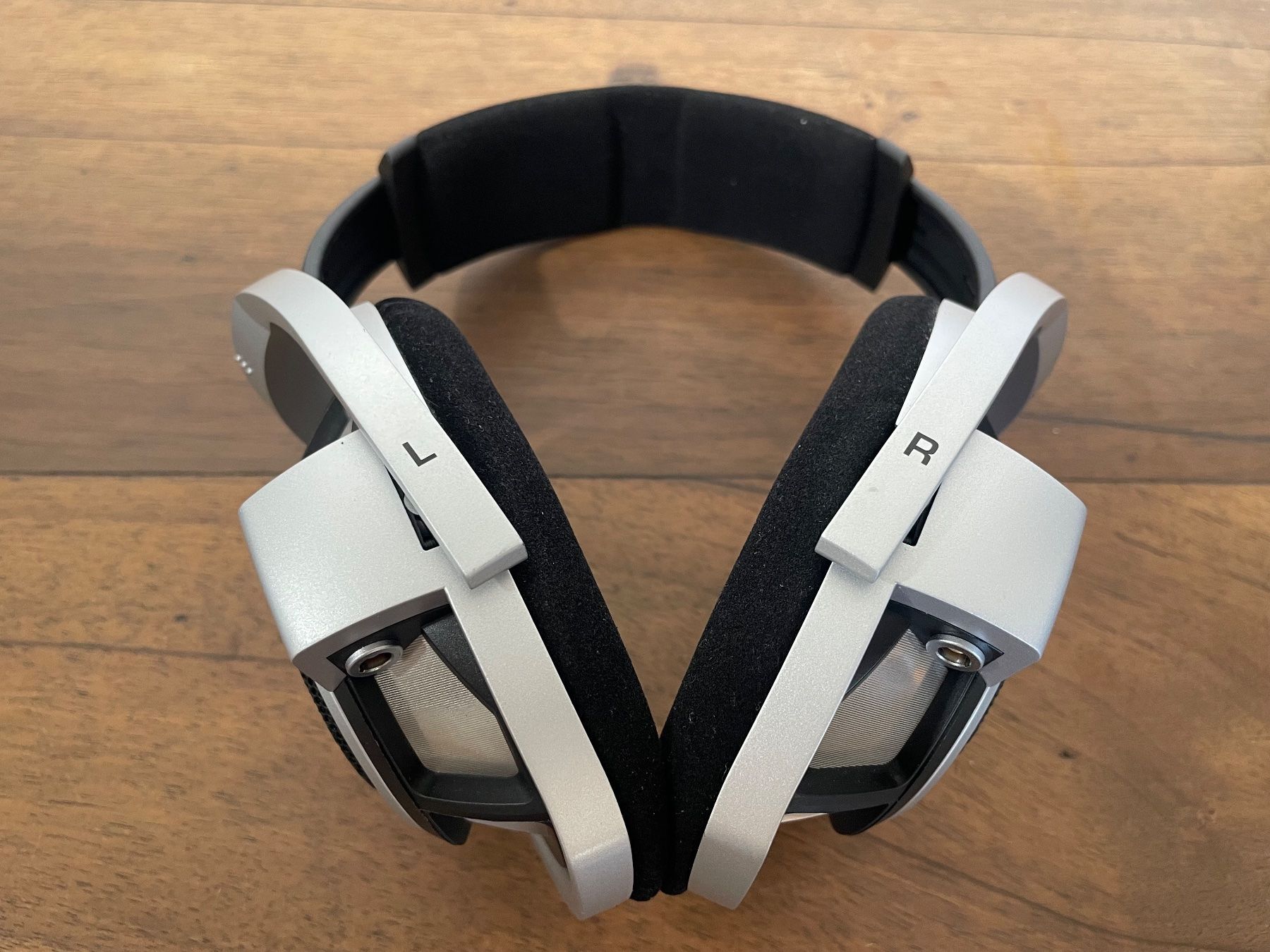 Casques audio: Sennheiser HD800 & HDVA600 – D'occasion à Schaffhausen par O.V. 3