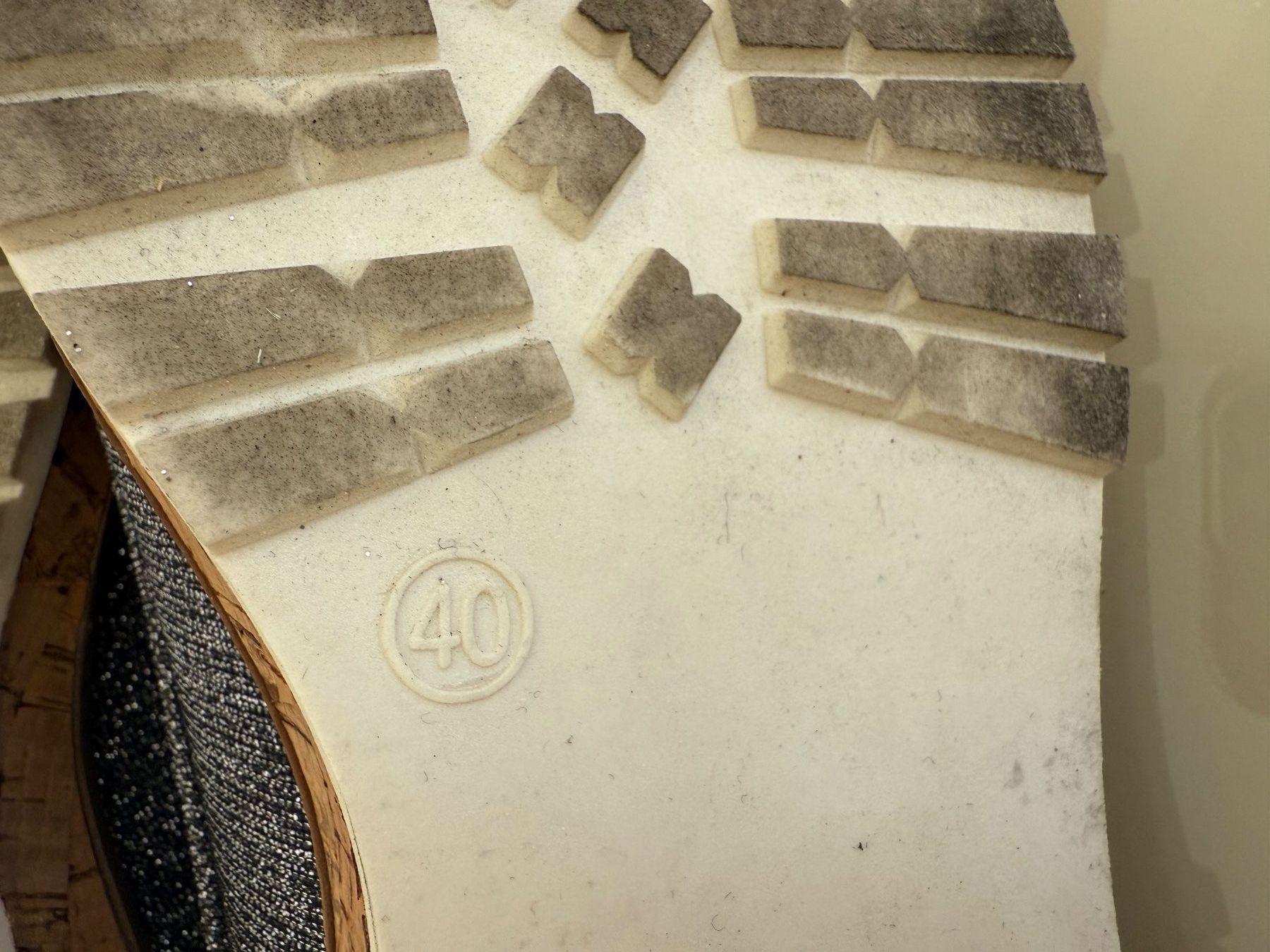 Scarpe da donna: ELEGANTE GLITZER SCHNÜRSCHUHE GR.40 – Usato da Steg im Tösstal venduto da goldlionfree 7