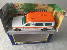Mercedes Ambulance, 1:32
