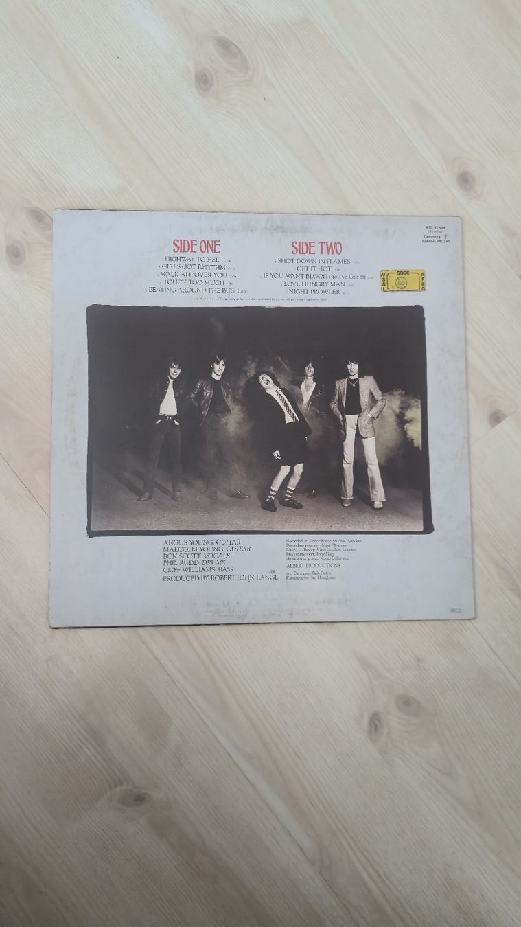 Dischi in vinile: Vinyl Platte AC/DC Highway to Hell gebraucht – Usato da Oberägeri venduto da Silverhome 3