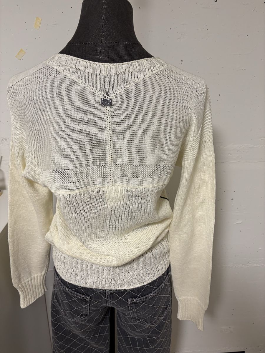 Chanel Pullover & Sweatshirts: Chanel Pullover off-white structured knit size 34 – Neu (gemäss Beschreibung) aus Sarnen von vik_jw5z 3