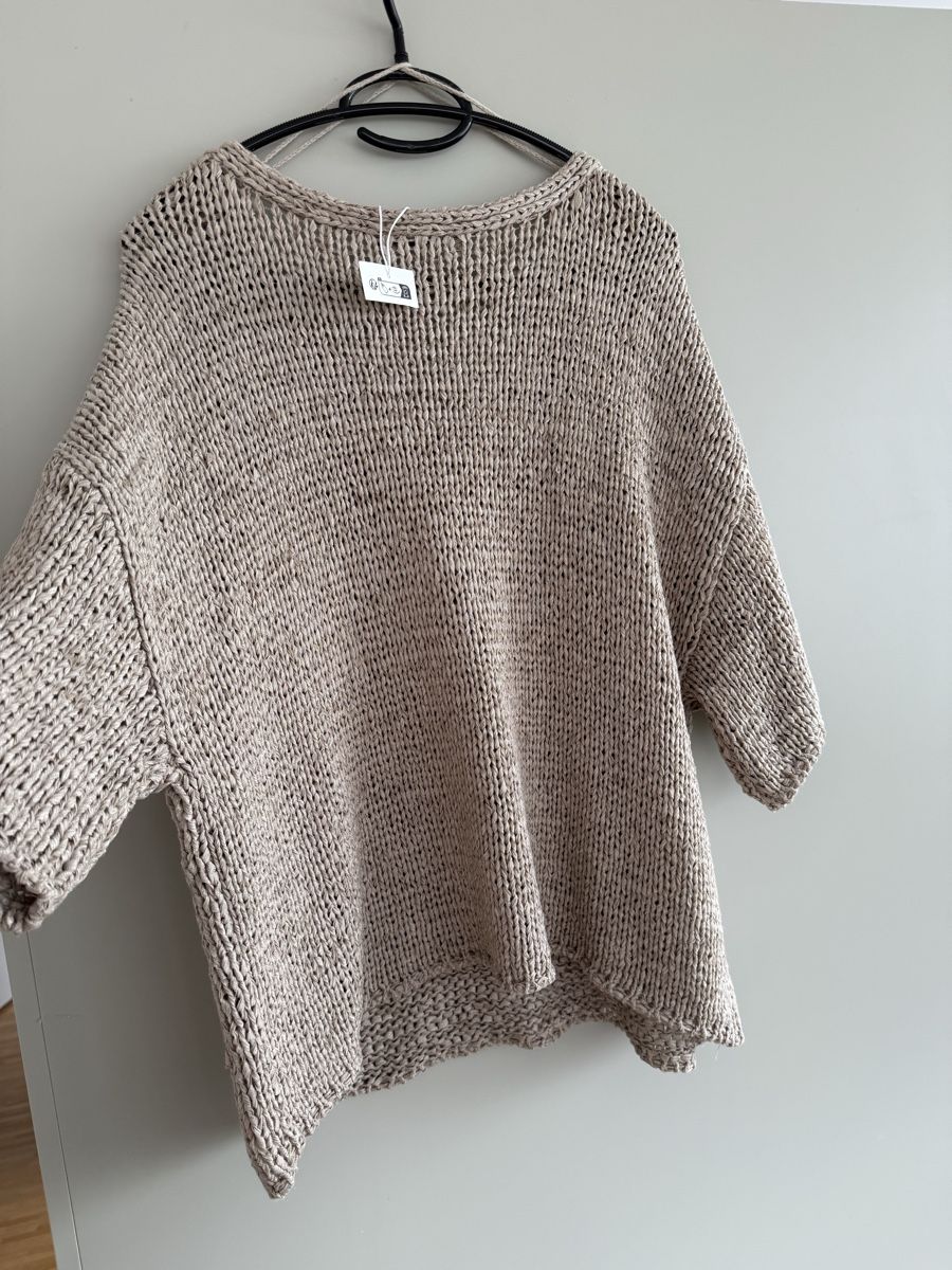 Top: Cosy Beige Oversized Knit Top - Perfect for Spring! – Nuovo (secondo la descrizione) da Winterthur venduto da -BeHappy24- 4