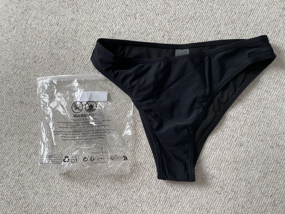 Costumi da bagno & Bikini: Neu+ungetragen Bikini Hose 38 schwarz – Nuovo e nell'imballaggio originale da Zürich venduto da Pamuk04 2