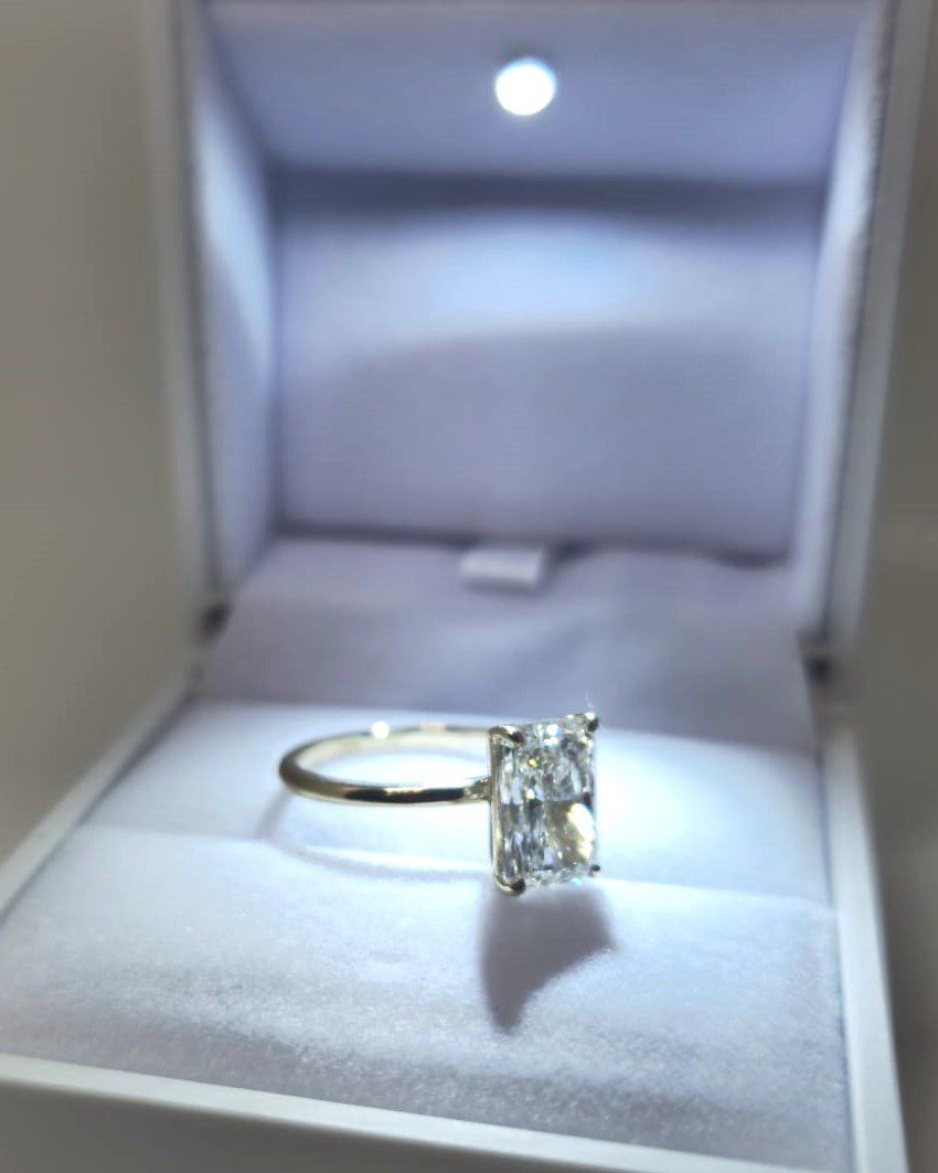 Ringe: Ring 14K Gelbgold, Labordiamant 3,03 ct E VVS2 IGI – Neu und originalverpackt aus Winterthur von fba_7ply 4