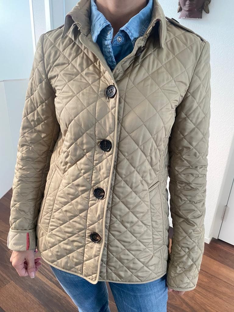 Burberry Giacche: Burberry Steppjacke – Usato da Hergiswil NW venduto da Shintana 7