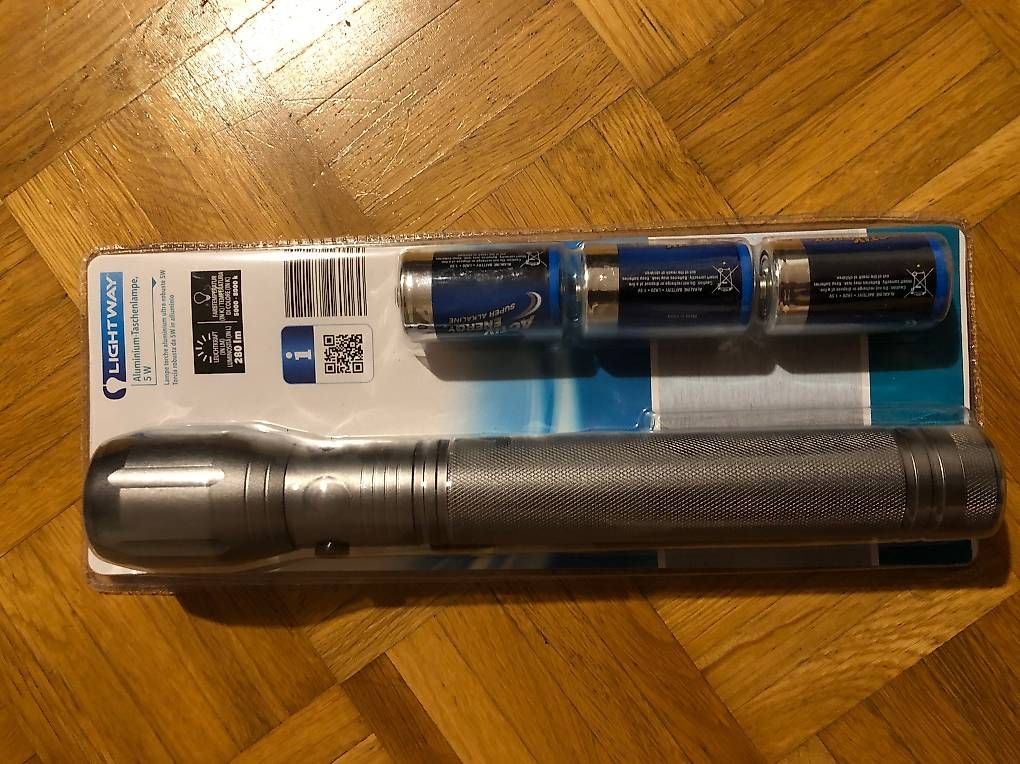 Lampade: Lampe / Handlampe   – Usato da Volketswil venduto da Ahot 1
