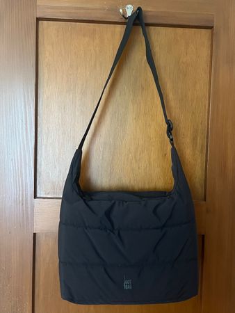 Puffer Square Large Monochrome Handtasche