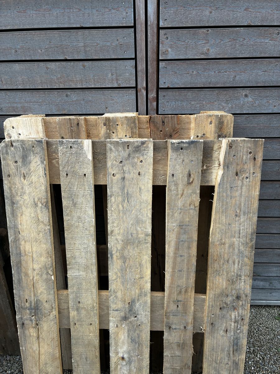 Pallets: Vier Europaletten – Usato da Wiesendangen venduto da Hobbit 2