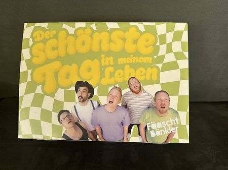 "FäaschtBänkler Fanbox" mit CD, Cap, Bauchtasche u.s.w.
