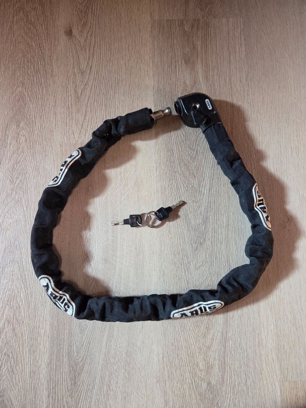 Abus Schlösser: ABUS Kettenschloss - Motorrad/Velo – Gebraucht aus Kerzers von andy1050