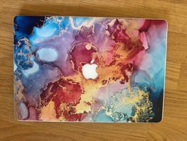 Apple MacBook Pro 15 (UK, 16GB, 500GB, i7 2.5GHz, AMD R9)