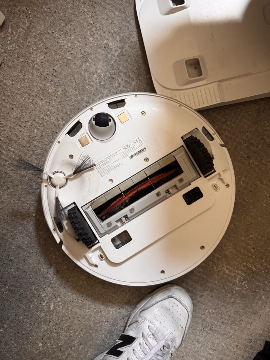 Dreame Aspirateurs & Accessoires: Dreame Robot Vacuum D10 Plus – D'occasion à Basel par MeSellstuf 1