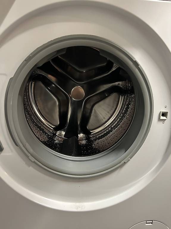 Lavatrici: Tour de lavage SIEMENS – Usato da Murten venduto da Civetta3 2