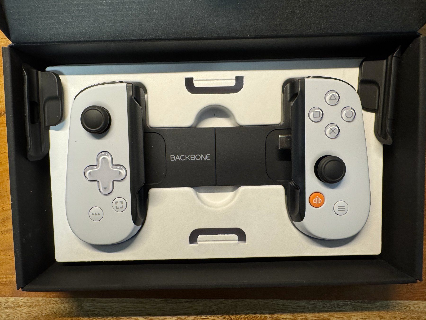 Controller: BACKBONE Playstation Edition - 2nd Gen USB-C (Weiss) – Nuovo (secondo la descrizione) da Zollikofen venduto da ZeroTrois 2