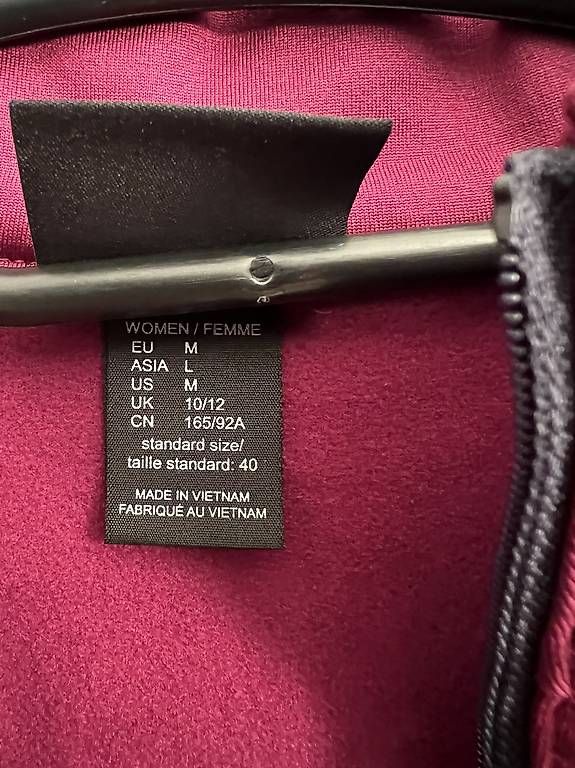 Jacken: Jack Wolfskin  M Neu  – Gebraucht aus Glarus von luli296 1