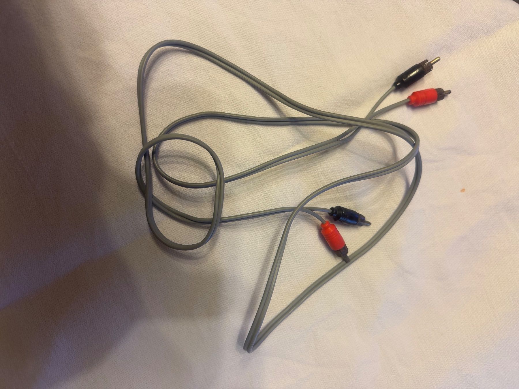 Cavi: Câble audio RCA vers RCA, vintage (561) – Usato da la Chaux-de-Fonds venduto da Lampe