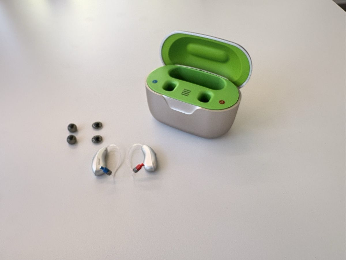 Phonak Attrezzature mediche: Phonak Lumity 70RL – Usato da Schänis venduto da two_w8zv 4