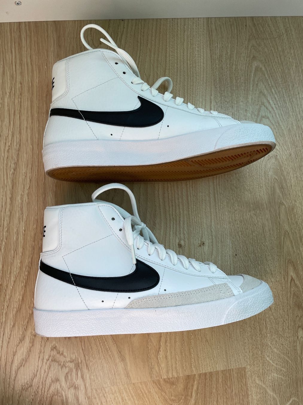 Nike Scarpe da uomo: Nike Blazer mid 77 Grösse 39 – Usato da ZUFIKON venduto da SULMI01