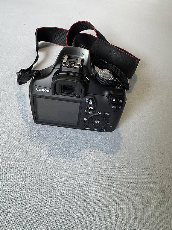Fotocamera: Canon EOS 1100D – Usato da Sins venduto da DosSantosM 3
