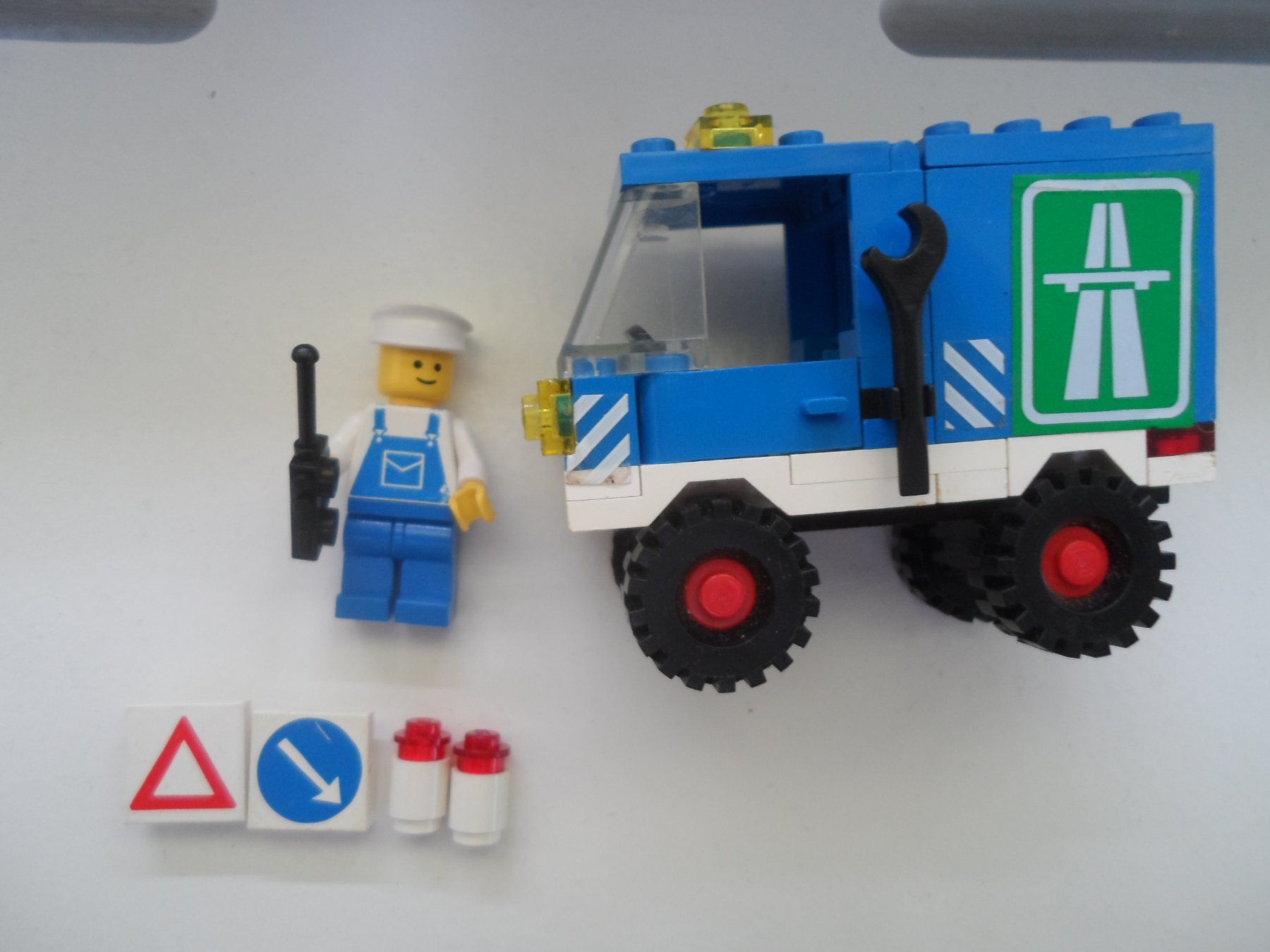Lego Giocattoli: Lego 6653 Highway Emergency Van - Retroset – Usato da Unterentfelden venduto da jaguar_family05 1
