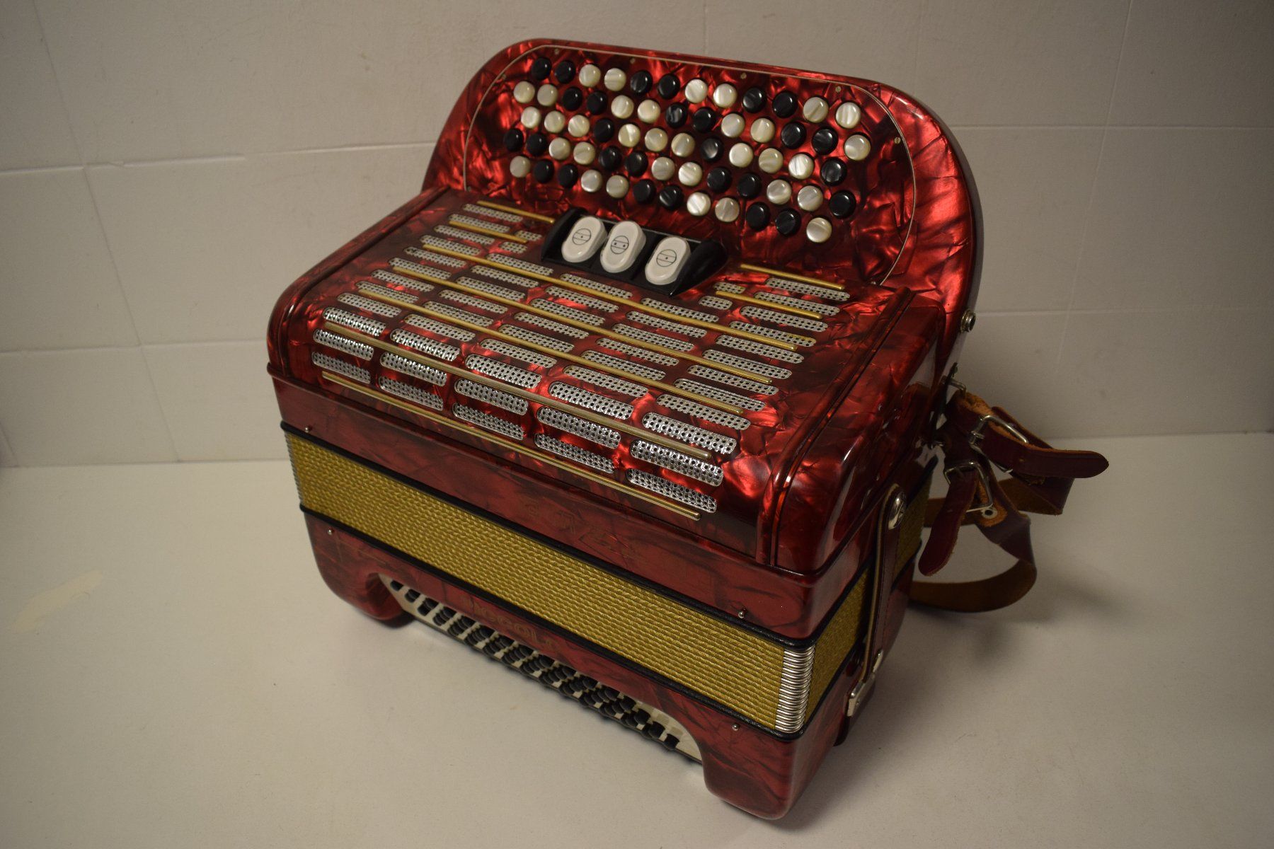 Strumenti musicali: Akkordeon chromatisch Hohner Piccolo – Usato da Zürich venduto da baumusik 2