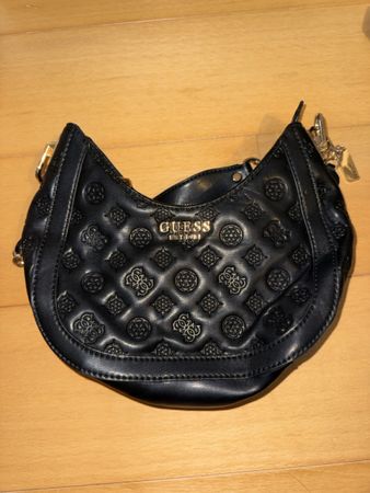Sac à main Guess noir neuf
