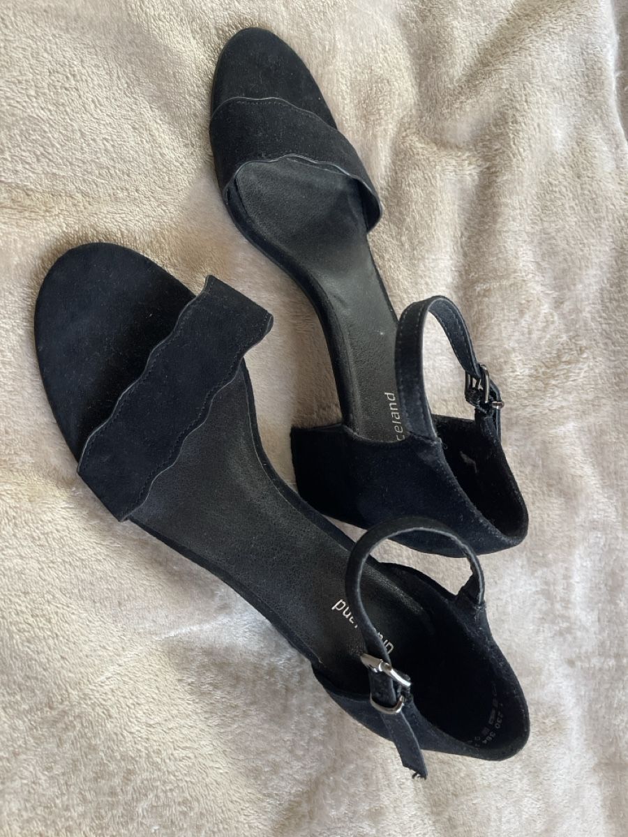 Chaussures femmes: Pumps Gr.37  – D'occasion à Balsthal par Katzenfan99 1