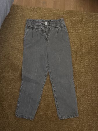 Sezane Paris French high waist pleated jeans 38