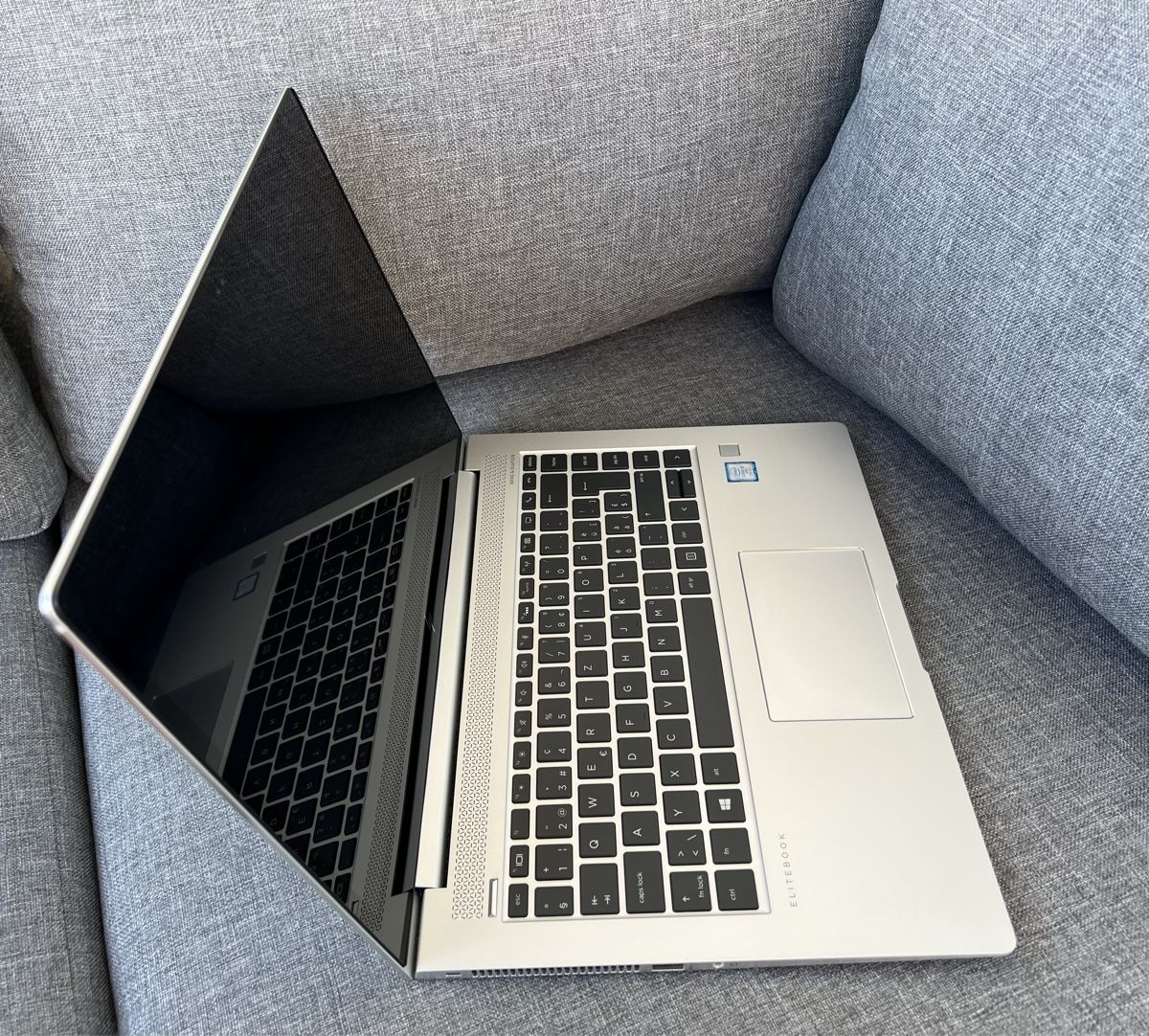 Hewlett Packard Notebook: HP EliteBook 1040 G4 – Nuovo (secondo la descrizione) da Reinach AG venduto da Noar.K 1