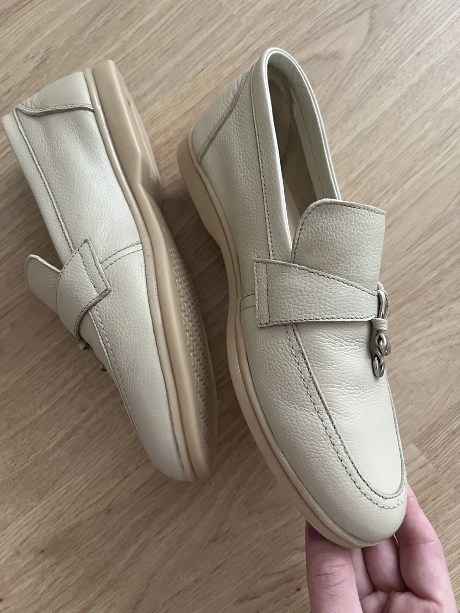 Scarpe da donna: NEW Leather Loafers, size 38, Beige – Nuovo (secondo la descrizione) da Vevey venduto da Aiaram_059k 5