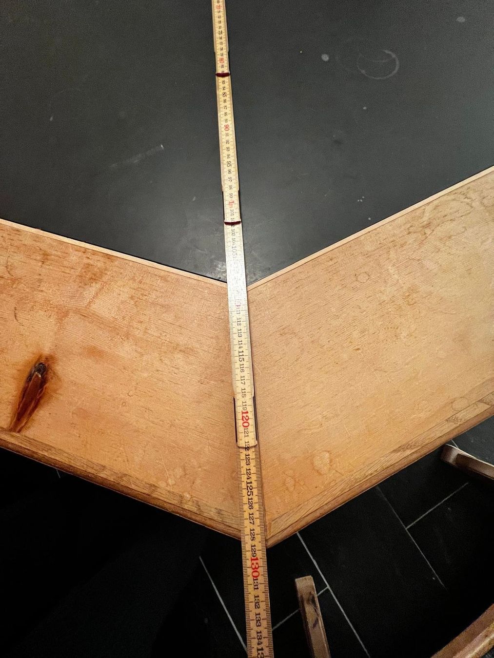 Tavoli: Eckbank mit Tisch rustikal Holz – Usato da Winterthur venduto da eli_8jsf 2