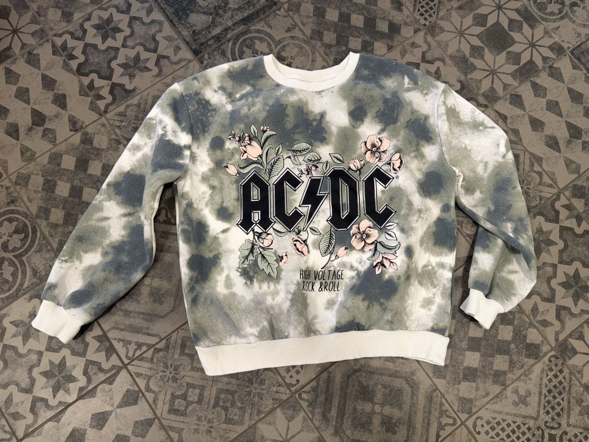 Maglioni & Felpe: AC/DC Hoodie Gr. XS – Usato da Winterthur venduto da tanscha