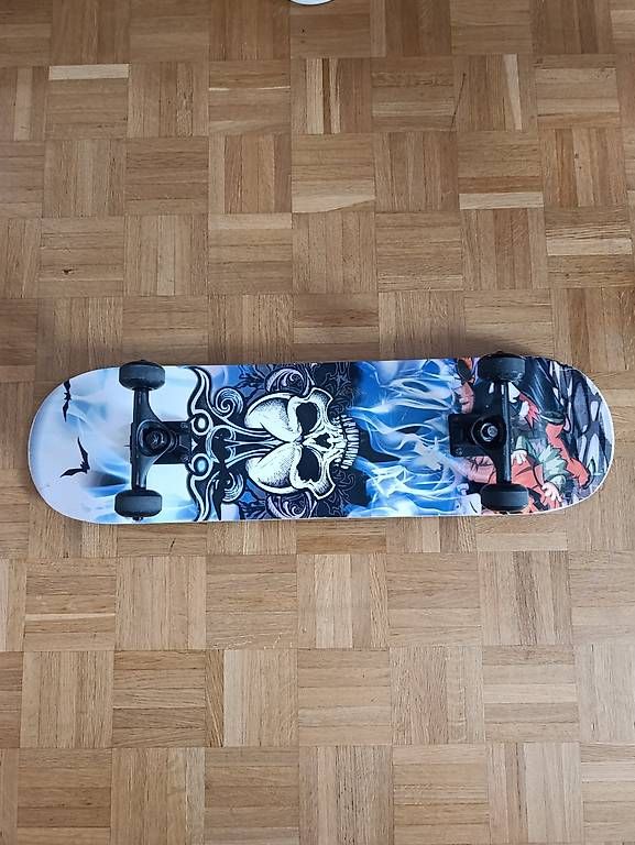 Skateboards: 2  Skateboard a vendre – D'occasion à Genève par Juanchito01 2