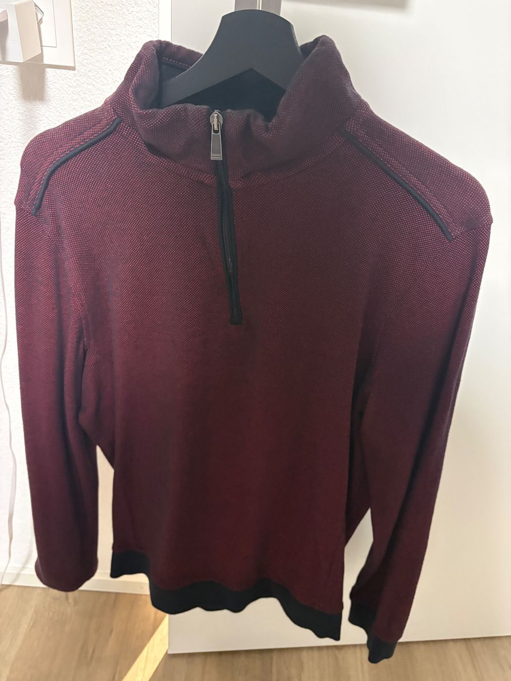 Pulls & Sweat-shirts: Roter Pullover grösse L – D'occasion à Matzingen par dkl_6khr 2