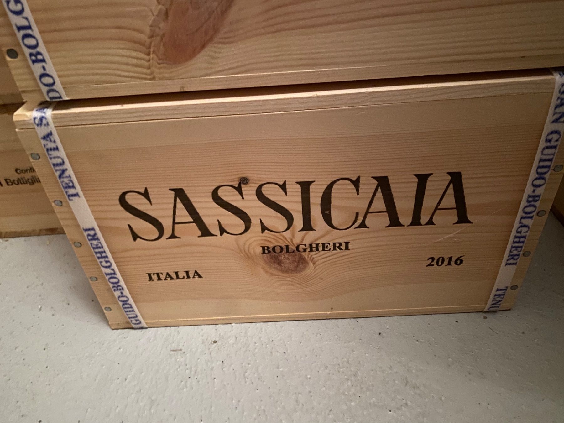 Sassicaia Vino: SASSICAIA 2016 – Nuovo e nell'imballaggio originale da Grenchen venduto da O.r.i.g.