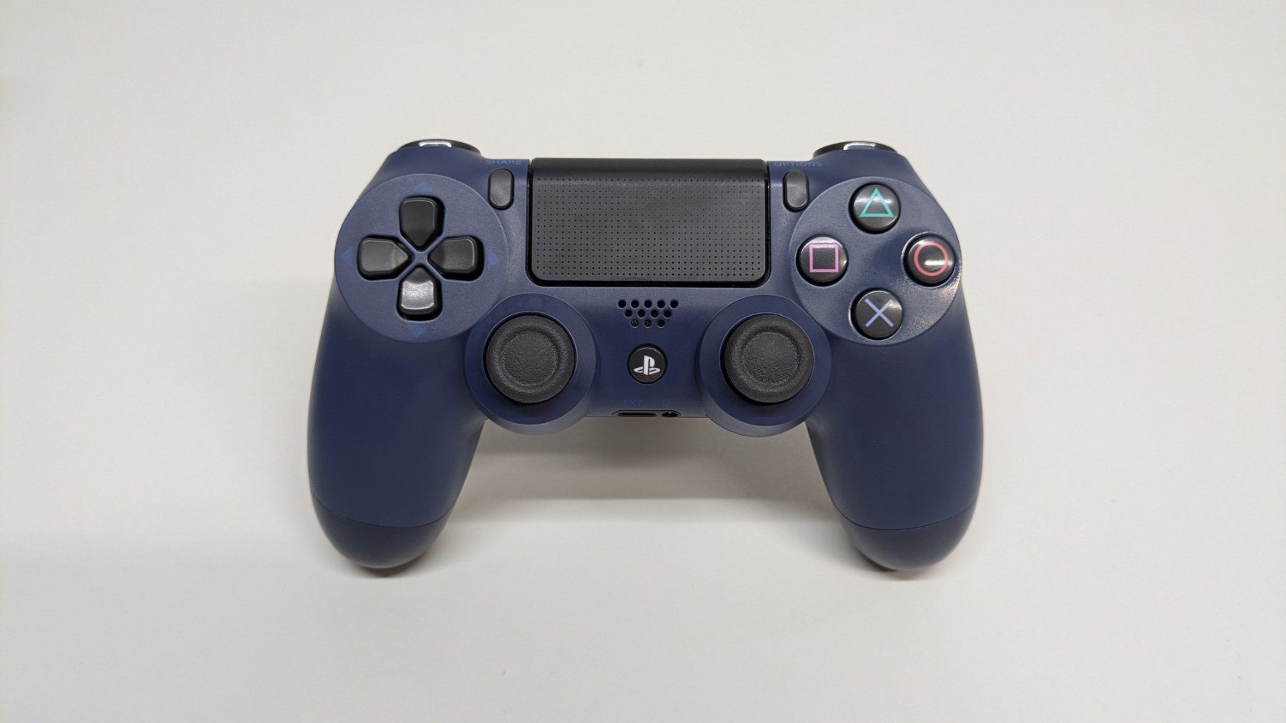 Sony Controller: Original DualShock 4 Controller für PS4 – Usato da Menziken venduto da mame18